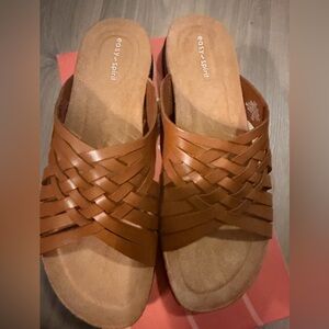 Easy Spirit Women's Brown Woven Sandals